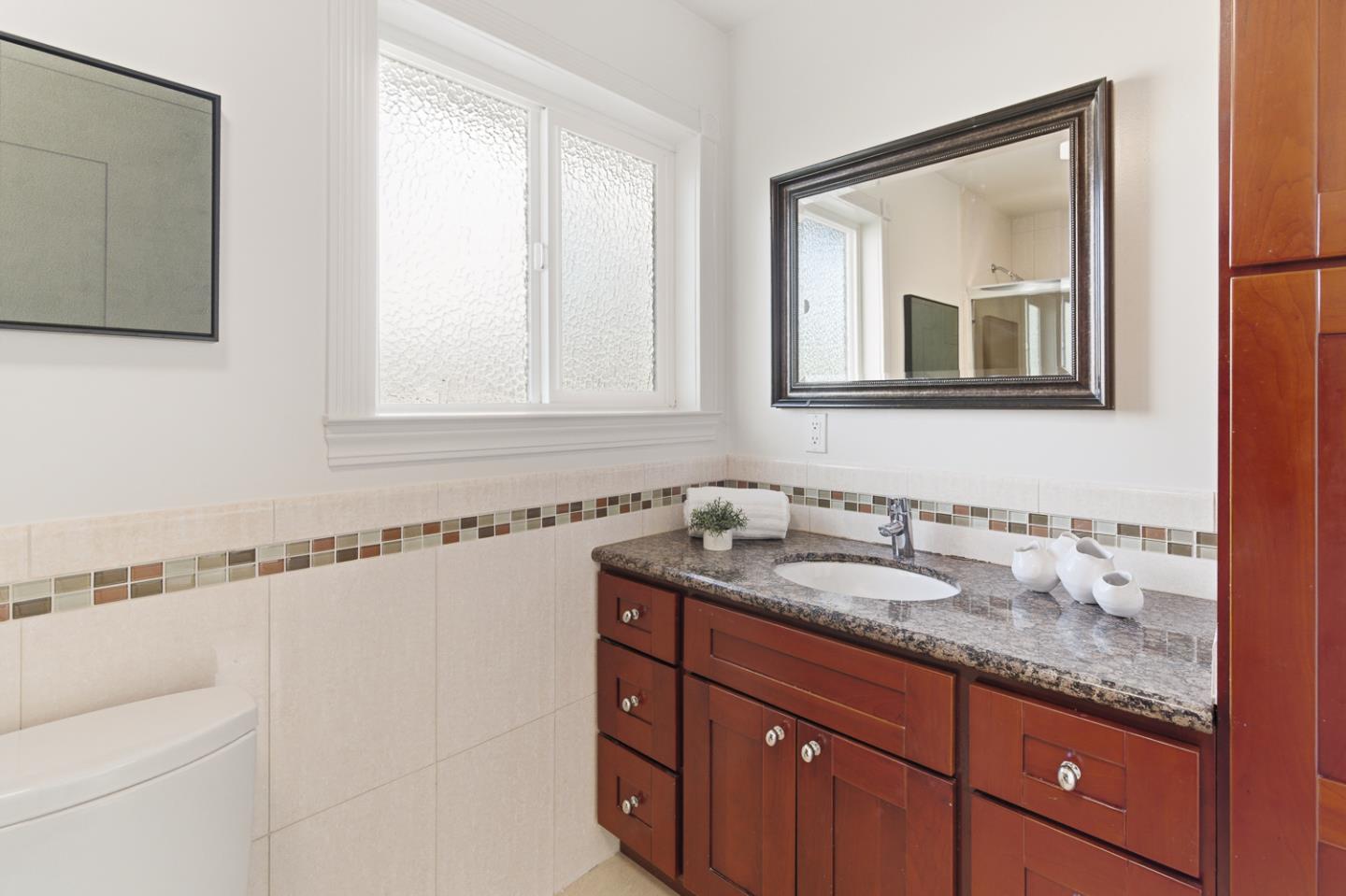 Detail Gallery Image 37 of 42 For 2225 Delvin Way, South San Francisco,  CA 94080 - 5 Beds | 3 Baths