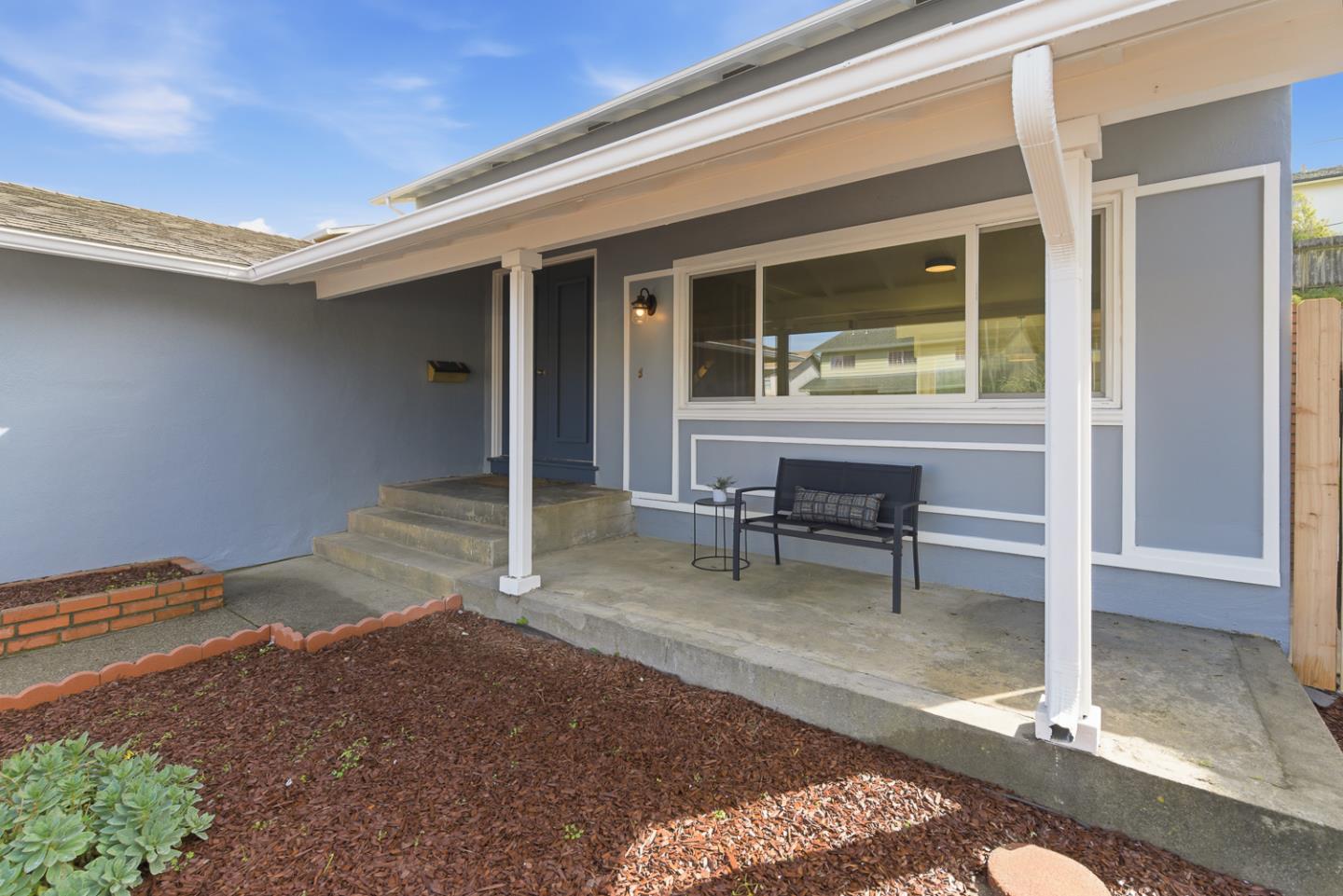 Detail Gallery Image 5 of 42 For 2225 Delvin Way, South San Francisco,  CA 94080 - 5 Beds | 3 Baths