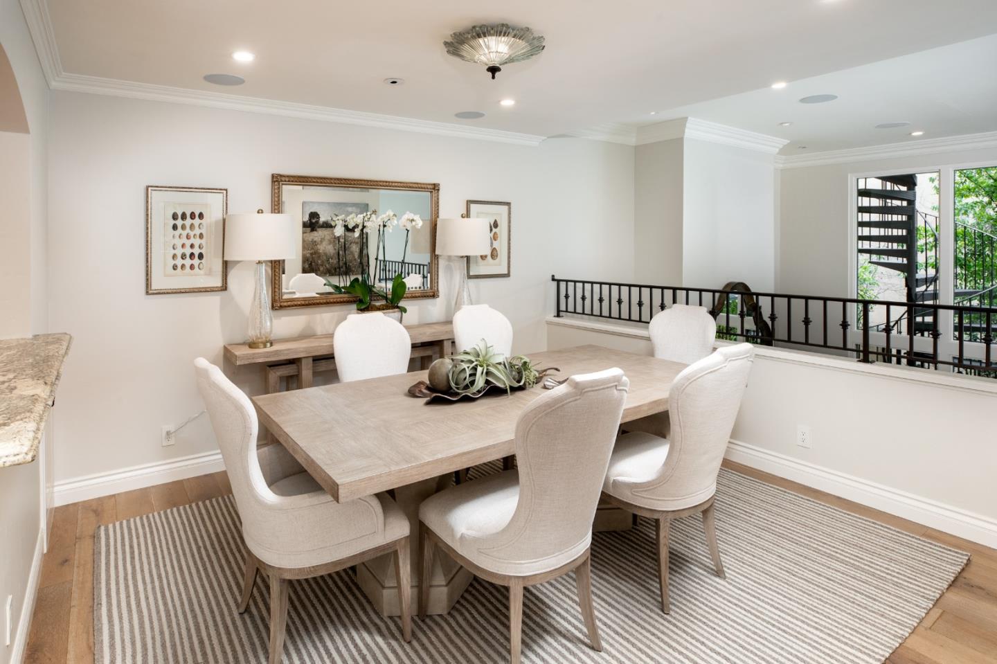 Detail Gallery Image 8 of 29 For 1691 Stone Pine Ln, Menlo Park,  CA 94025 - 3 Beds | 2/1 Baths