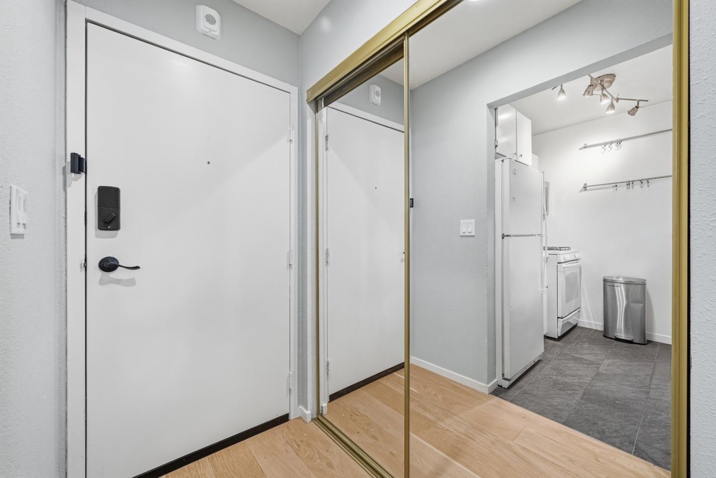 Detail Gallery Image 12 of 31 For 970 Duncan St 207f,  San Francisco,  CA 94131 - 1 Beds | 1 Baths