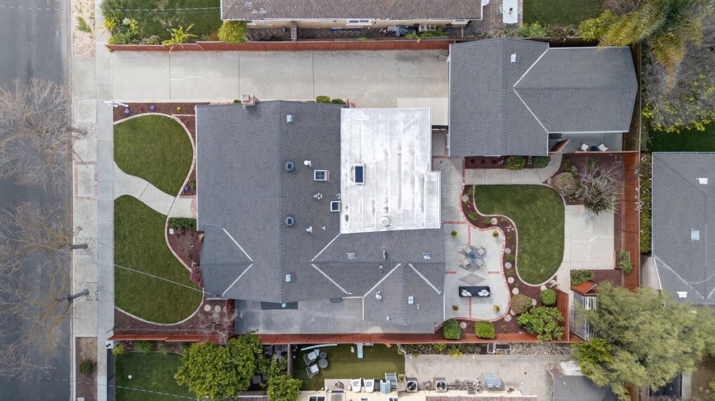 Detail Gallery Image 43 of 48 For 935 El Rio Dr, San Jose,  CA 95125 - 4 Beds | 2 Baths