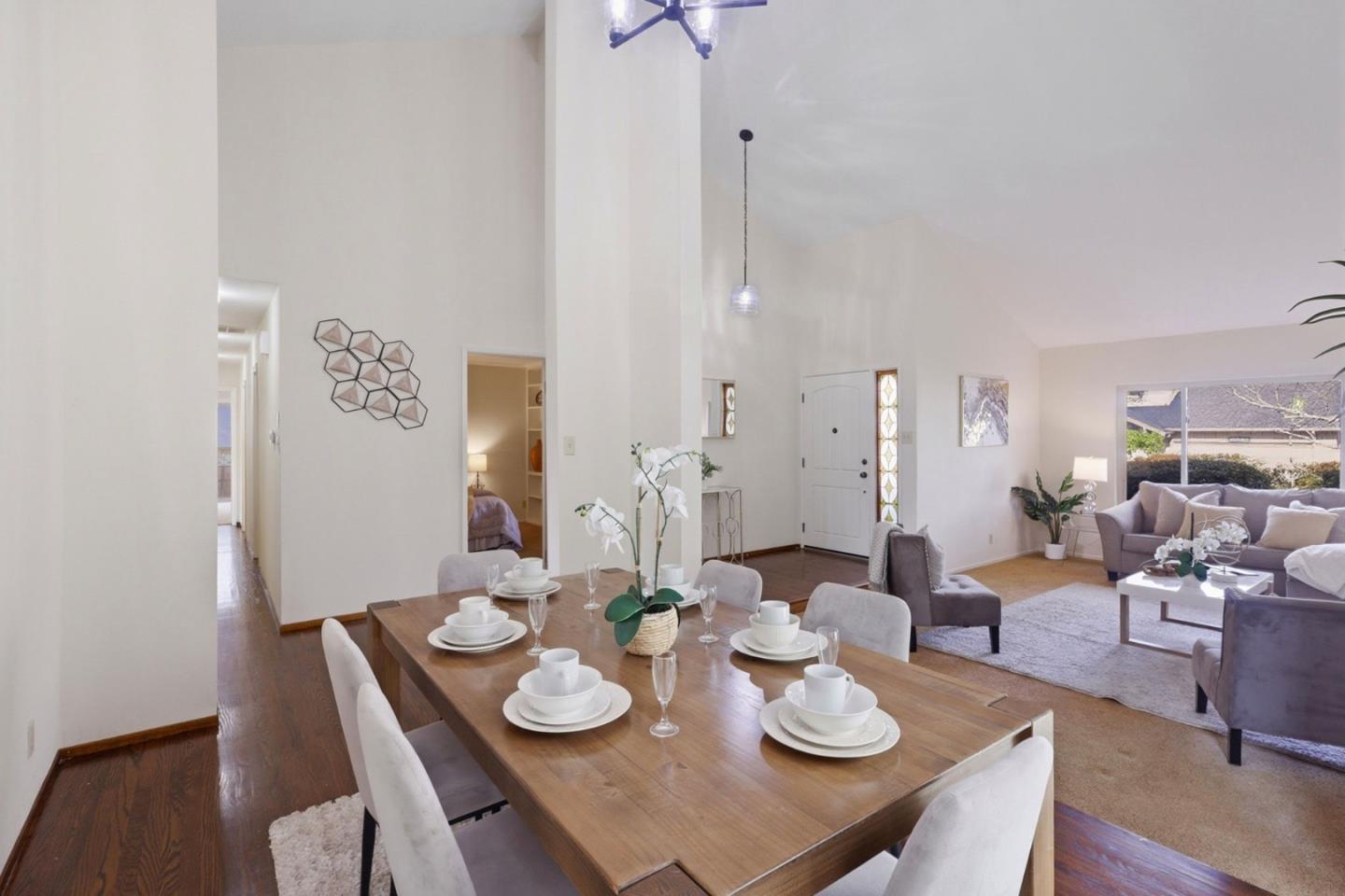 Detail Gallery Image 11 of 54 For 2026 Fairmont Dr, San Mateo,  CA 94402 - 3 Beds | 2/1 Baths