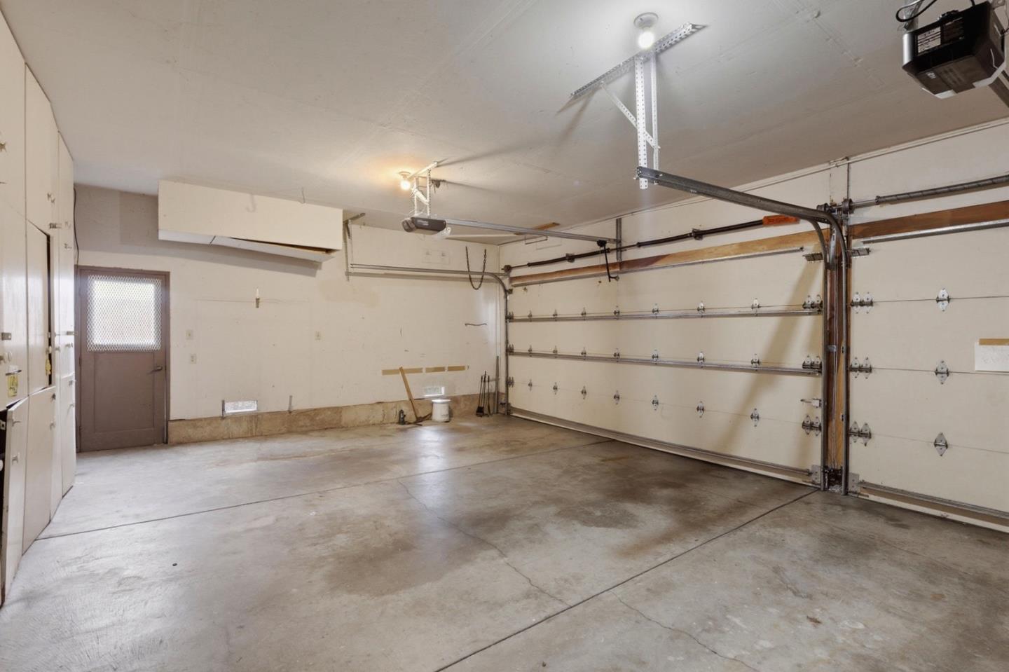 Detail Gallery Image 47 of 54 For 2026 Fairmont Dr, San Mateo,  CA 94402 - 3 Beds | 2/1 Baths