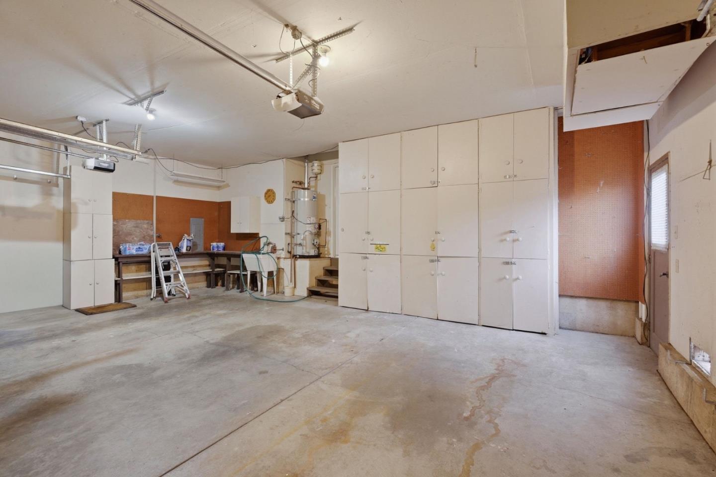 Detail Gallery Image 48 of 54 For 2026 Fairmont Dr, San Mateo,  CA 94402 - 3 Beds | 2/1 Baths