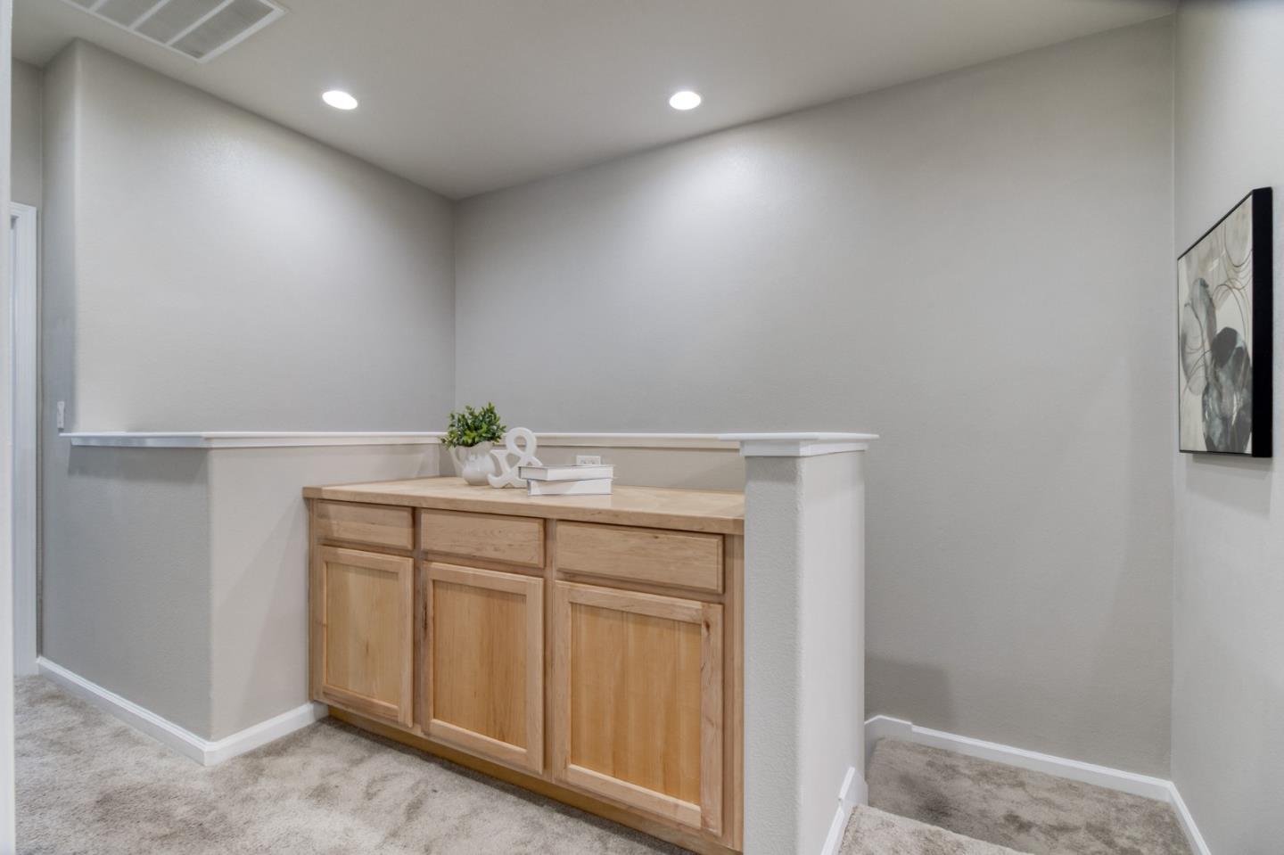 Detail Gallery Image 18 of 27 For 173 S Veracruz Pl, Mountain House,  CA 95391 - 3 Beds | 2/1 Baths