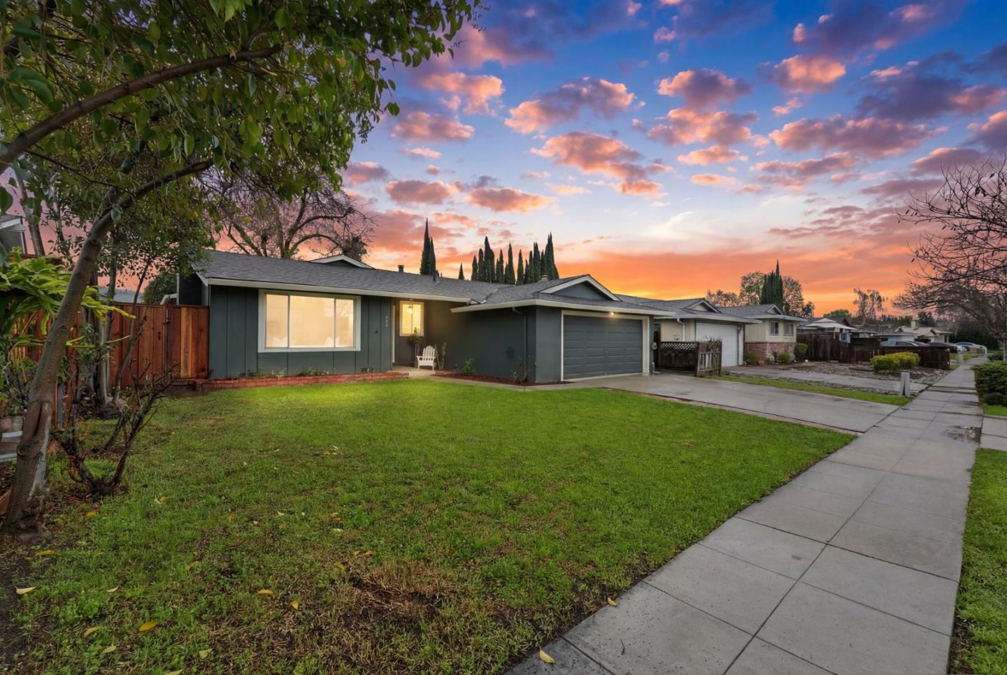 Detail Gallery Image 3 of 37 For 444 Roading Dr, San Jose,  CA 95123 - 4 Beds | 2 Baths