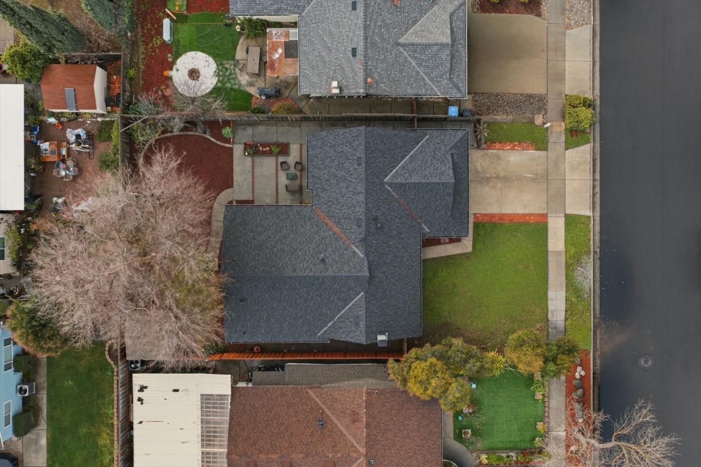 Detail Gallery Image 33 of 37 For 444 Roading Dr, San Jose,  CA 95123 - 4 Beds | 2 Baths