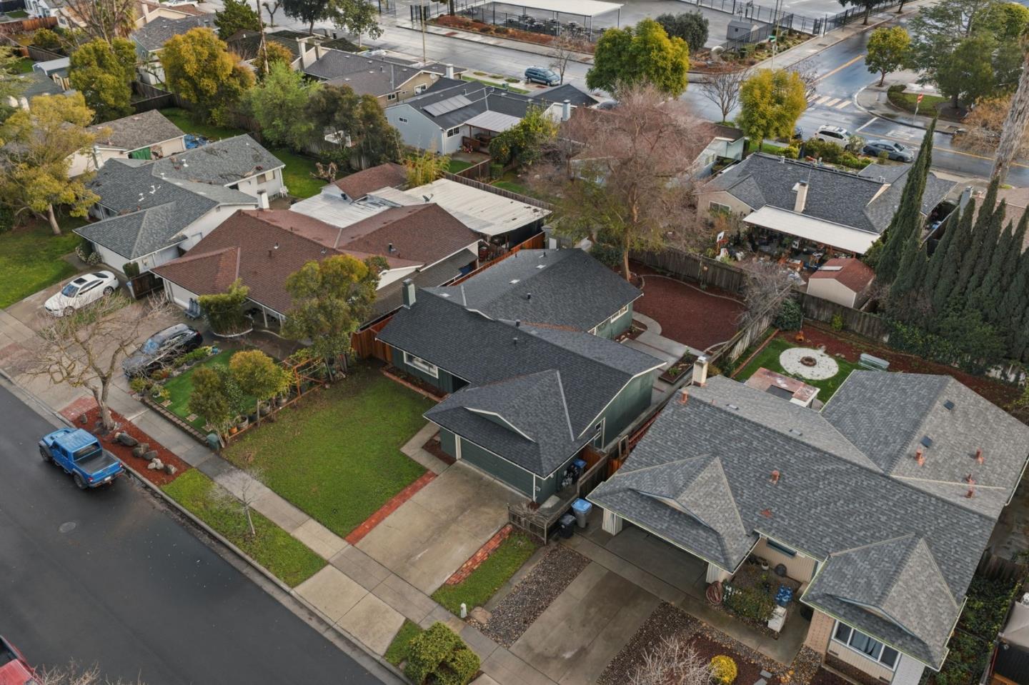 Detail Gallery Image 36 of 37 For 444 Roading Dr, San Jose,  CA 95123 - 4 Beds | 2 Baths