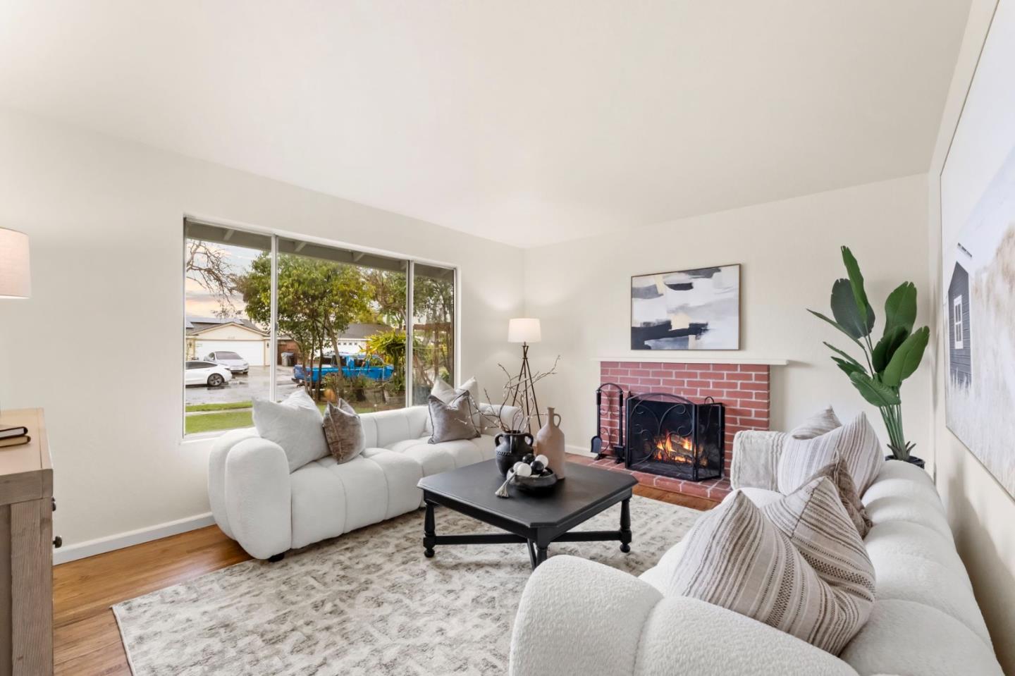 Detail Gallery Image 5 of 37 For 444 Roading Dr, San Jose,  CA 95123 - 4 Beds | 2 Baths