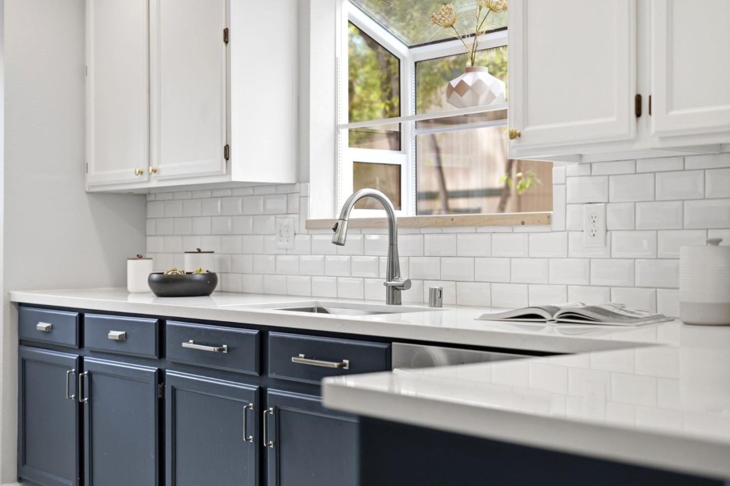 Detail Gallery Image 12 of 66 For 402 Union Ave a,  Campbell,  CA 95008 - 3 Beds | 2/1 Baths