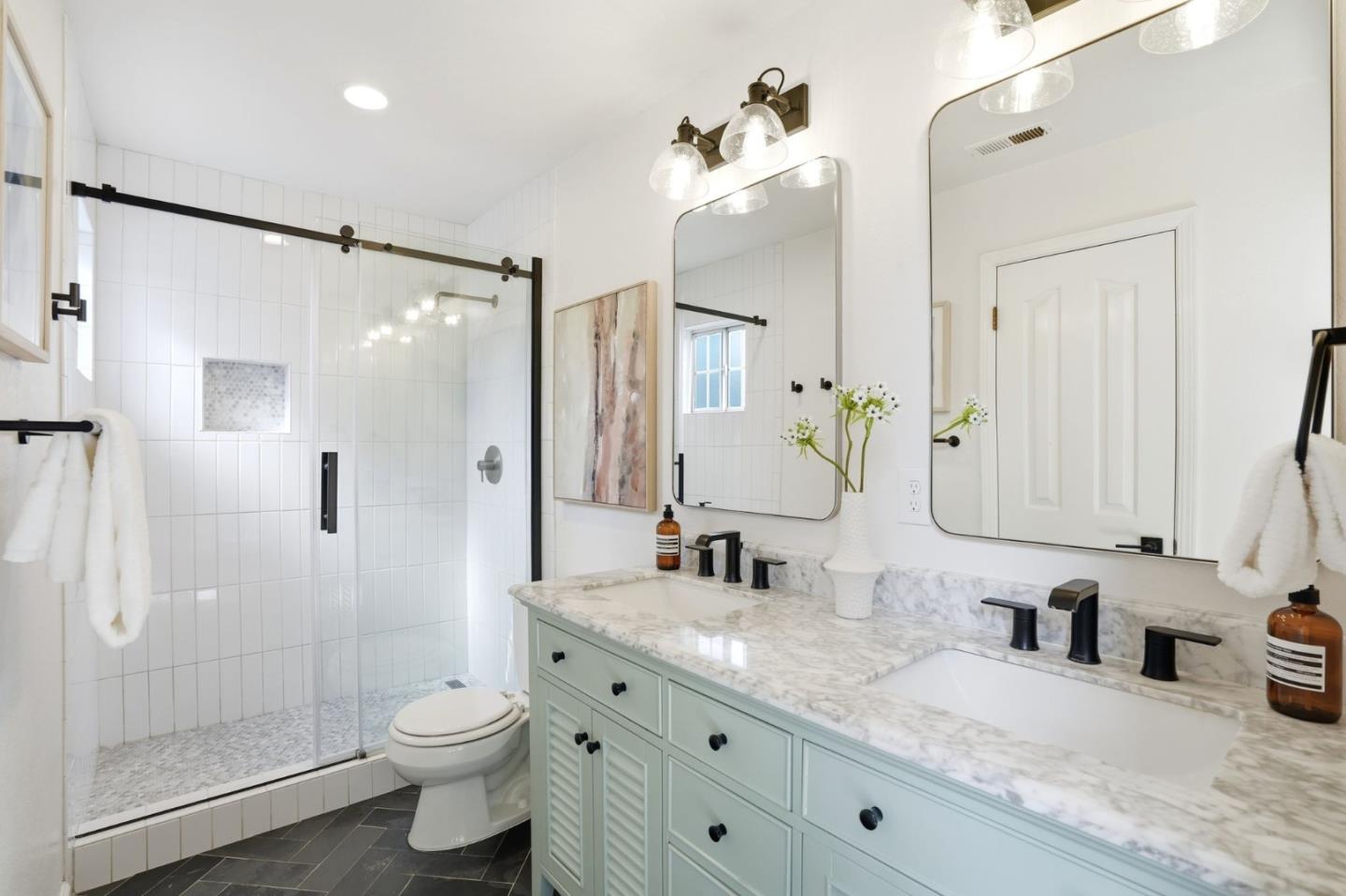 Detail Gallery Image 23 of 66 For 402 Union Ave a,  Campbell,  CA 95008 - 3 Beds | 2/1 Baths