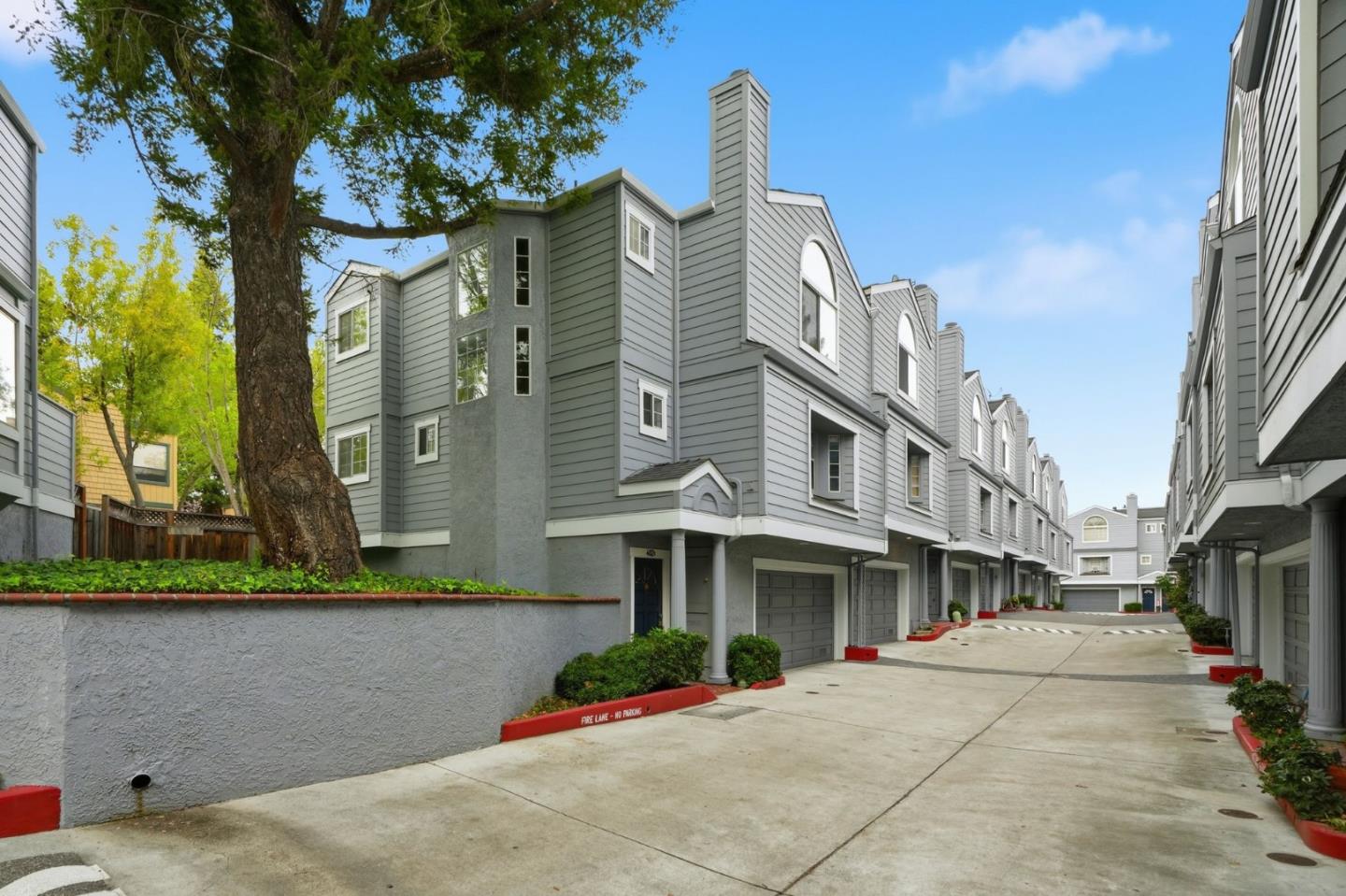 Detail Gallery Image 42 of 66 For 402 Union Ave a,  Campbell,  CA 95008 - 3 Beds | 2/1 Baths