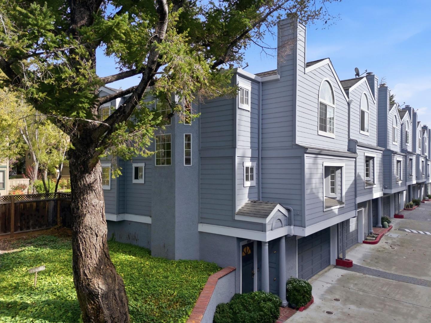 Detail Gallery Image 45 of 66 For 402 Union Ave a,  Campbell,  CA 95008 - 3 Beds | 2/1 Baths