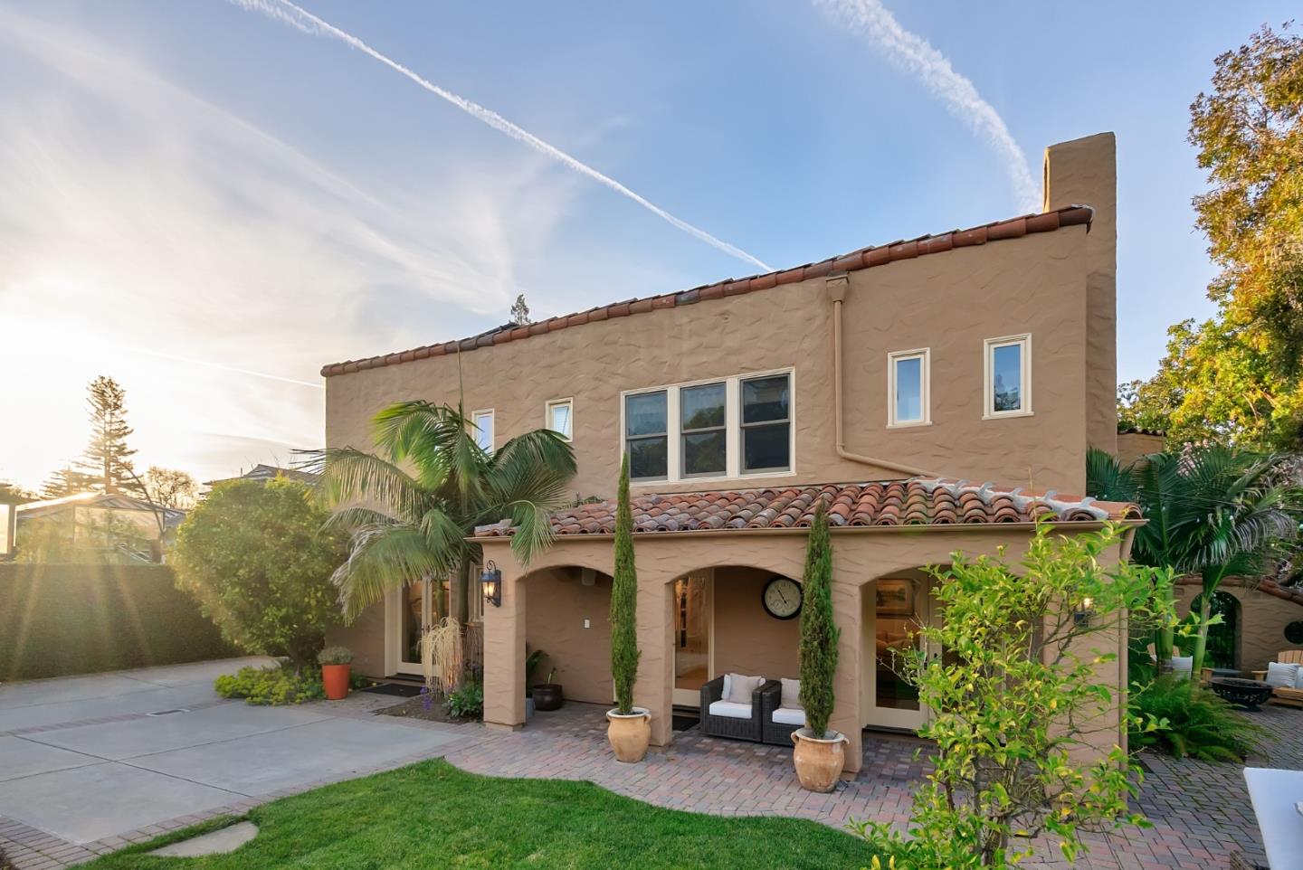 Detail Gallery Image 103 of 122 For 921 Arlington Rd, Redwood City,  CA 94062 - 5 Beds | 3 Baths