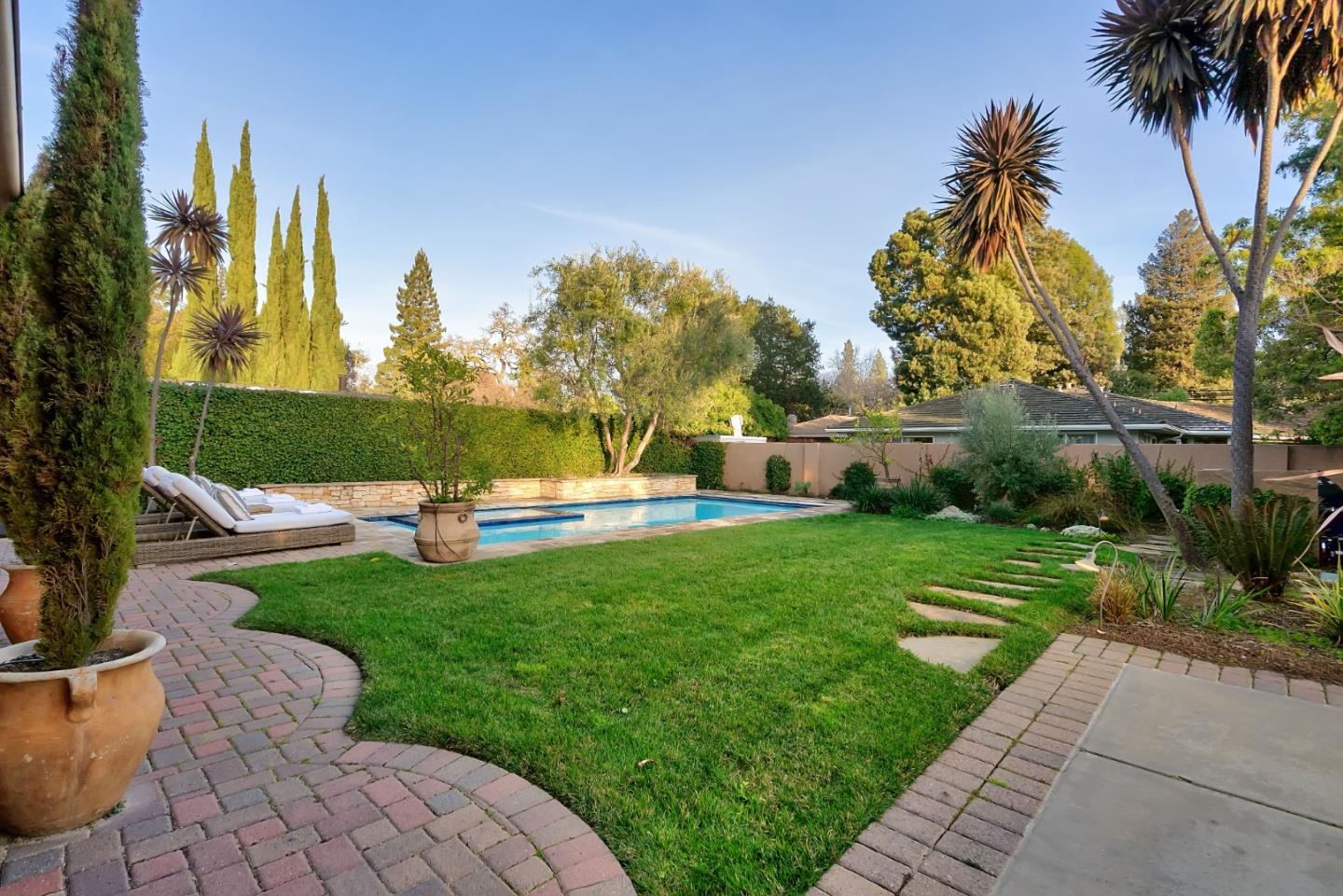 Detail Gallery Image 106 of 122 For 921 Arlington Rd, Redwood City,  CA 94062 - 5 Beds | 3 Baths