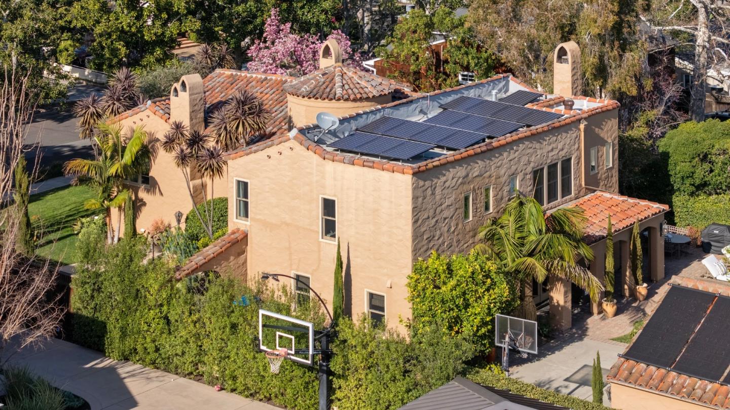 Detail Gallery Image 115 of 122 For 921 Arlington Rd, Redwood City,  CA 94062 - 5 Beds | 3 Baths