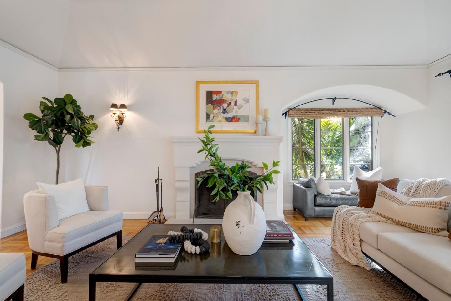 Detail Gallery Image 12 of 122 For 921 Arlington Rd, Redwood City,  CA 94062 - 5 Beds | 3 Baths