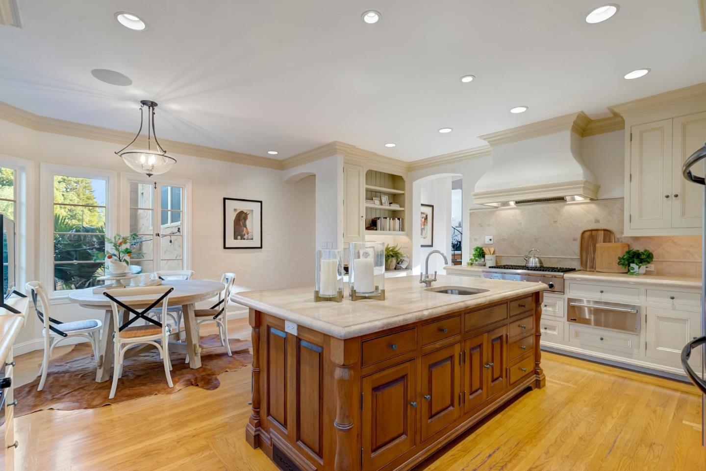 Detail Gallery Image 30 of 122 For 921 Arlington Rd, Redwood City,  CA 94062 - 5 Beds | 3 Baths