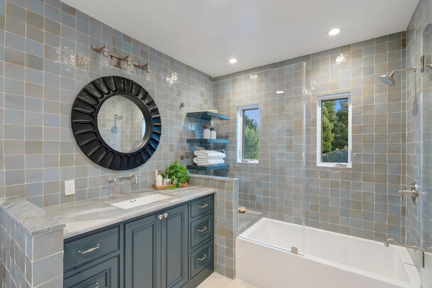 Detail Gallery Image 49 of 122 For 921 Arlington Rd, Redwood City,  CA 94062 - 5 Beds | 3 Baths