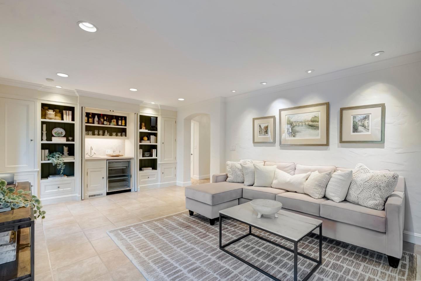 Detail Gallery Image 59 of 122 For 921 Arlington Rd, Redwood City,  CA 94062 - 5 Beds | 3 Baths