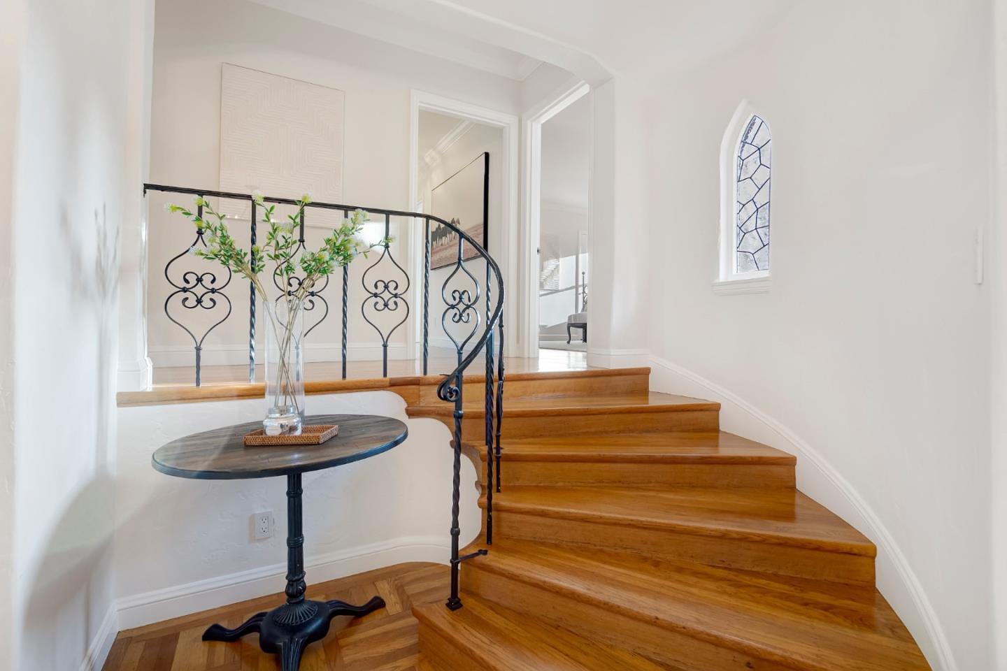 Detail Gallery Image 7 of 122 For 921 Arlington Rd, Redwood City,  CA 94062 - 5 Beds | 3 Baths