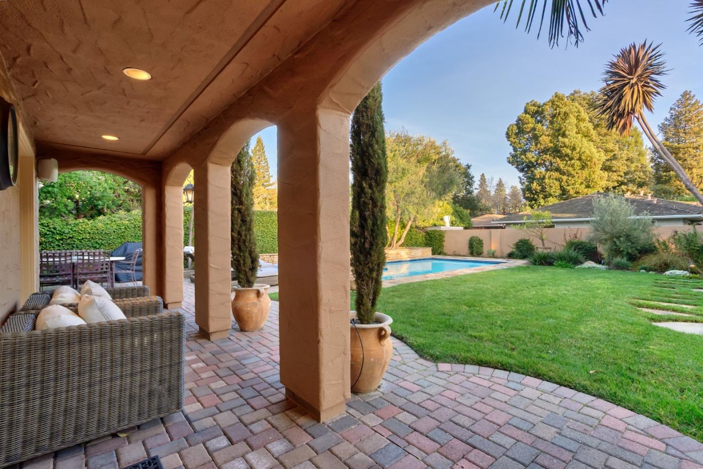 Detail Gallery Image 77 of 122 For 921 Arlington Rd, Redwood City,  CA 94062 - 5 Beds | 3 Baths