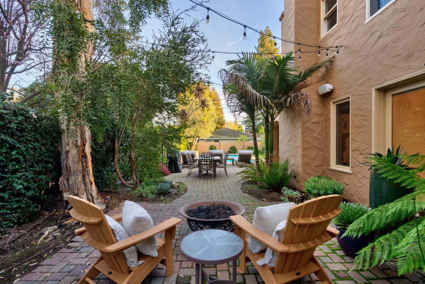 Detail Gallery Image 84 of 122 For 921 Arlington Rd, Redwood City,  CA 94062 - 5 Beds | 3 Baths