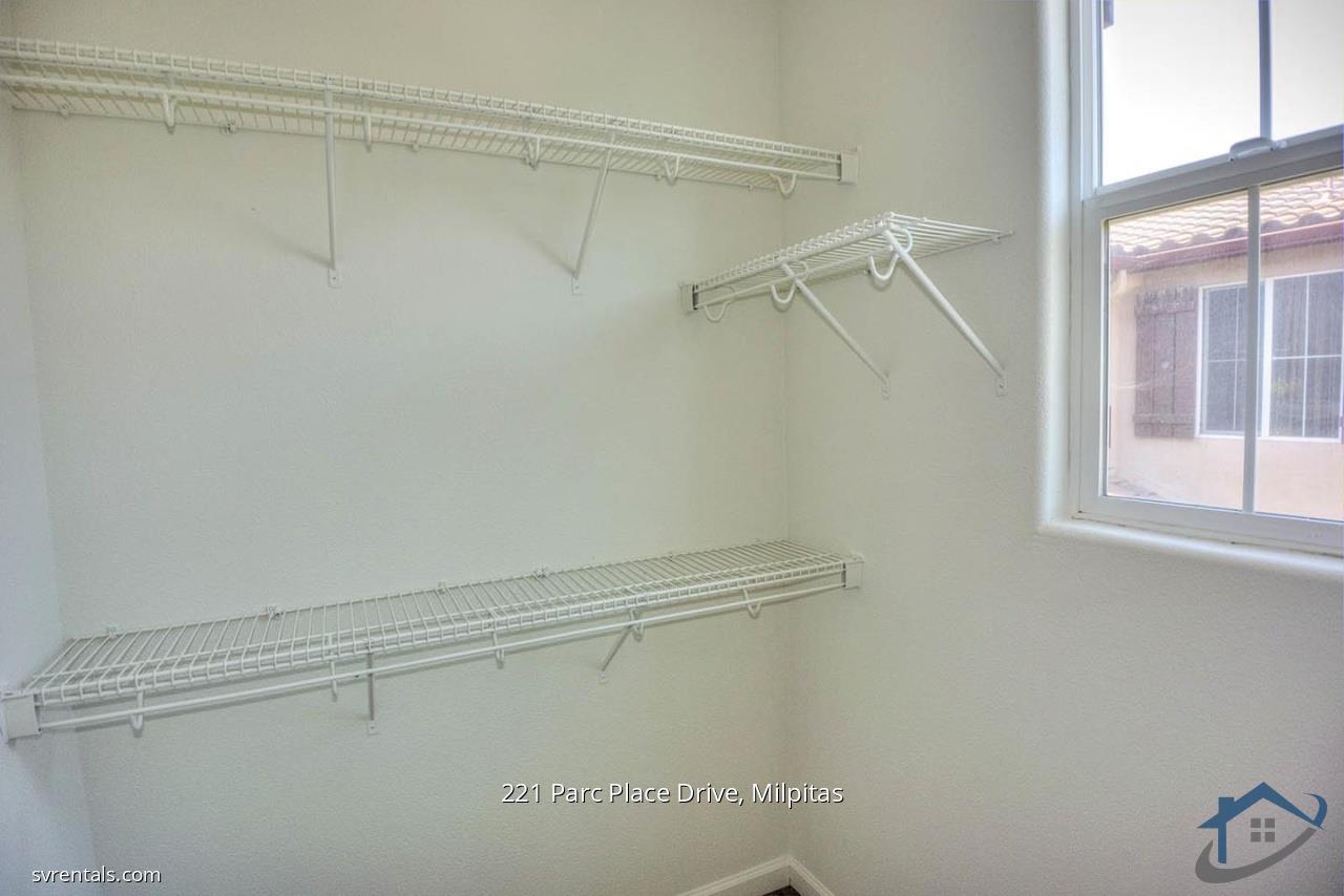 Detail Gallery Image 23 of 28 For 221 Parc Place Dr, Milpitas,  CA 95035 - 2 Beds | 2/1 Baths