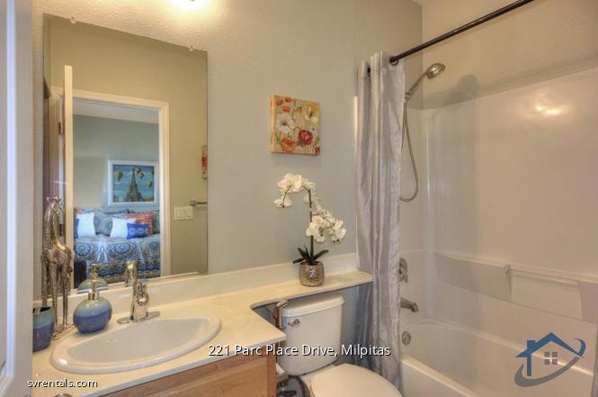 Detail Gallery Image 32 of 44 For 221 Parc Place Dr, Milpitas,  CA 95035 - 2 Beds | 2/1 Baths