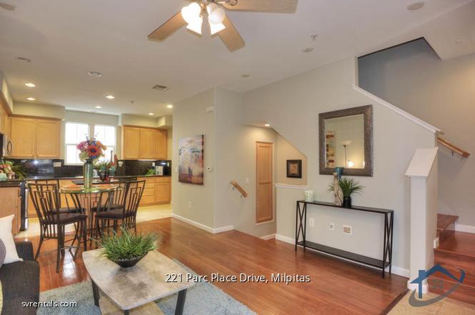 Detail Gallery Image 5 of 28 For 221 Parc Place Dr, Milpitas,  CA 95035 - 2 Beds | 2/1 Baths