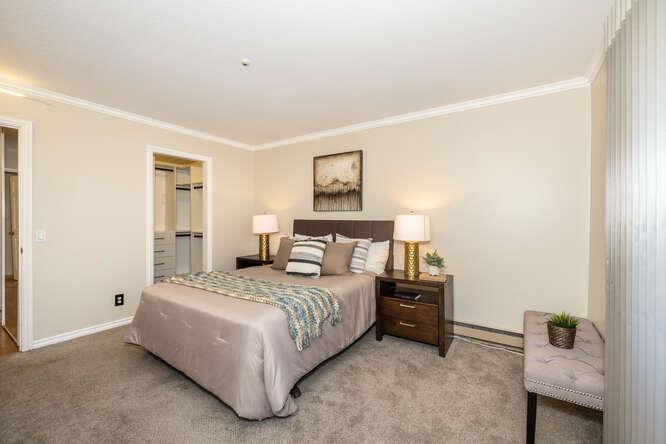 Detail Gallery Image 10 of 22 For 4008 Farm Hill Blvd #102,  Redwood City,  CA 94061 - 2 Beds | 1 Baths