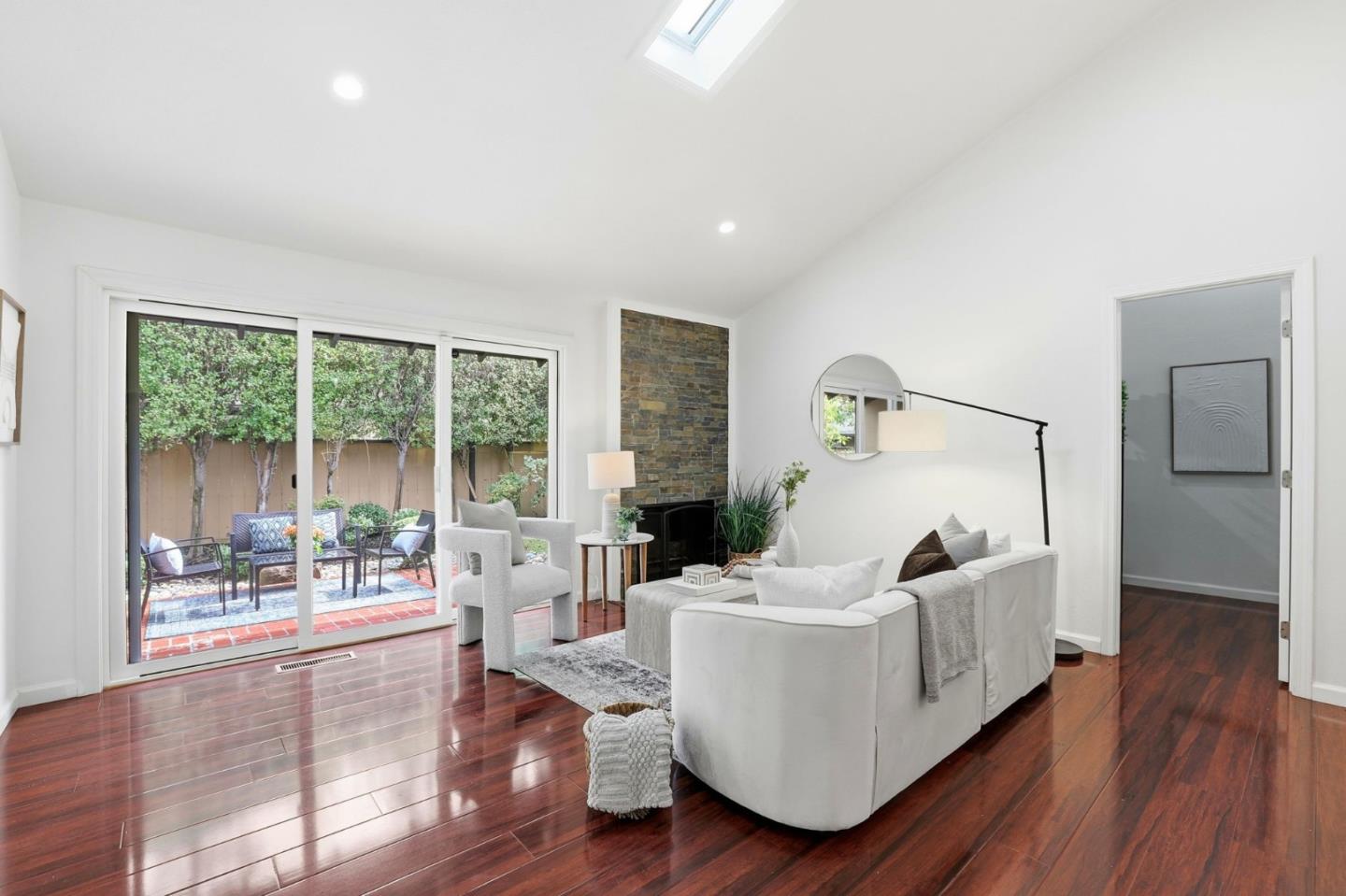 Detail Gallery Image 2 of 40 For 1204 Blackberry Ter, Sunnyvale,  CA 94087 - 3 Beds | 2 Baths