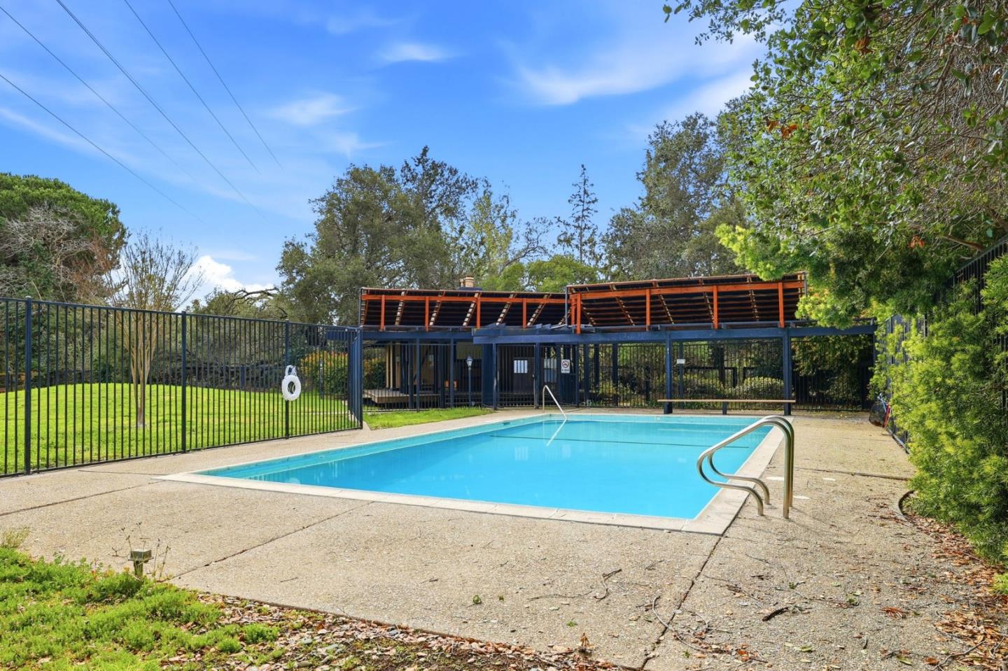 Detail Gallery Image 38 of 40 For 1204 Blackberry Ter, Sunnyvale,  CA 94087 - 3 Beds | 2 Baths