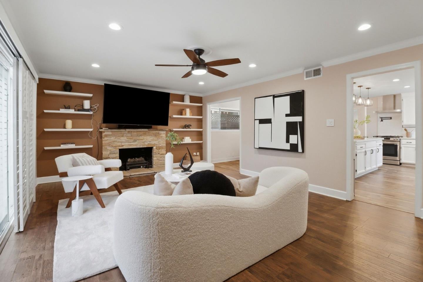 Detail Gallery Image 7 of 35 For 744 Boynton Ave, San Jose,  CA 95117 - 4 Beds | 3 Baths