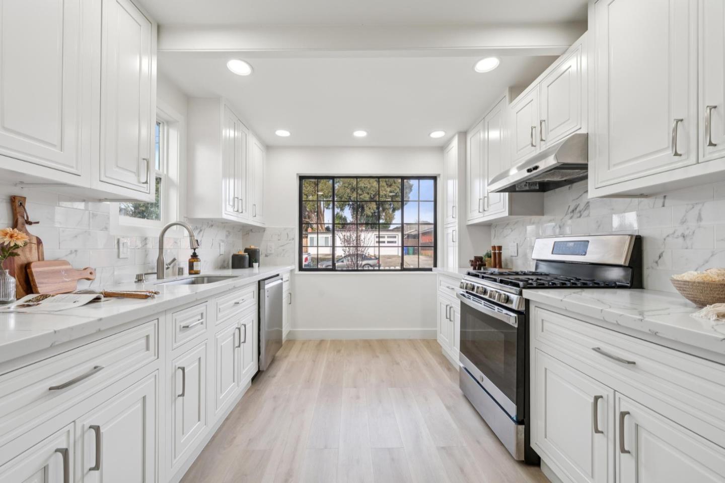 Detail Gallery Image 21 of 68 For 78 Nancy Dr, San Pablo,  CA 94806 - 4 Beds | 2 Baths