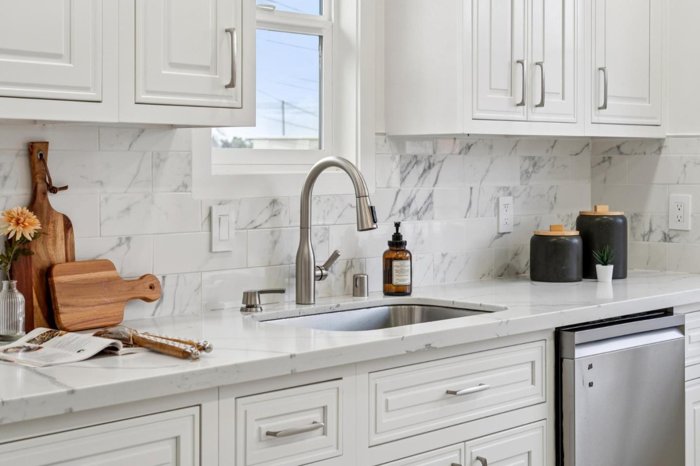 Detail Gallery Image 22 of 68 For 78 Nancy Dr, San Pablo,  CA 94806 - 4 Beds | 2 Baths