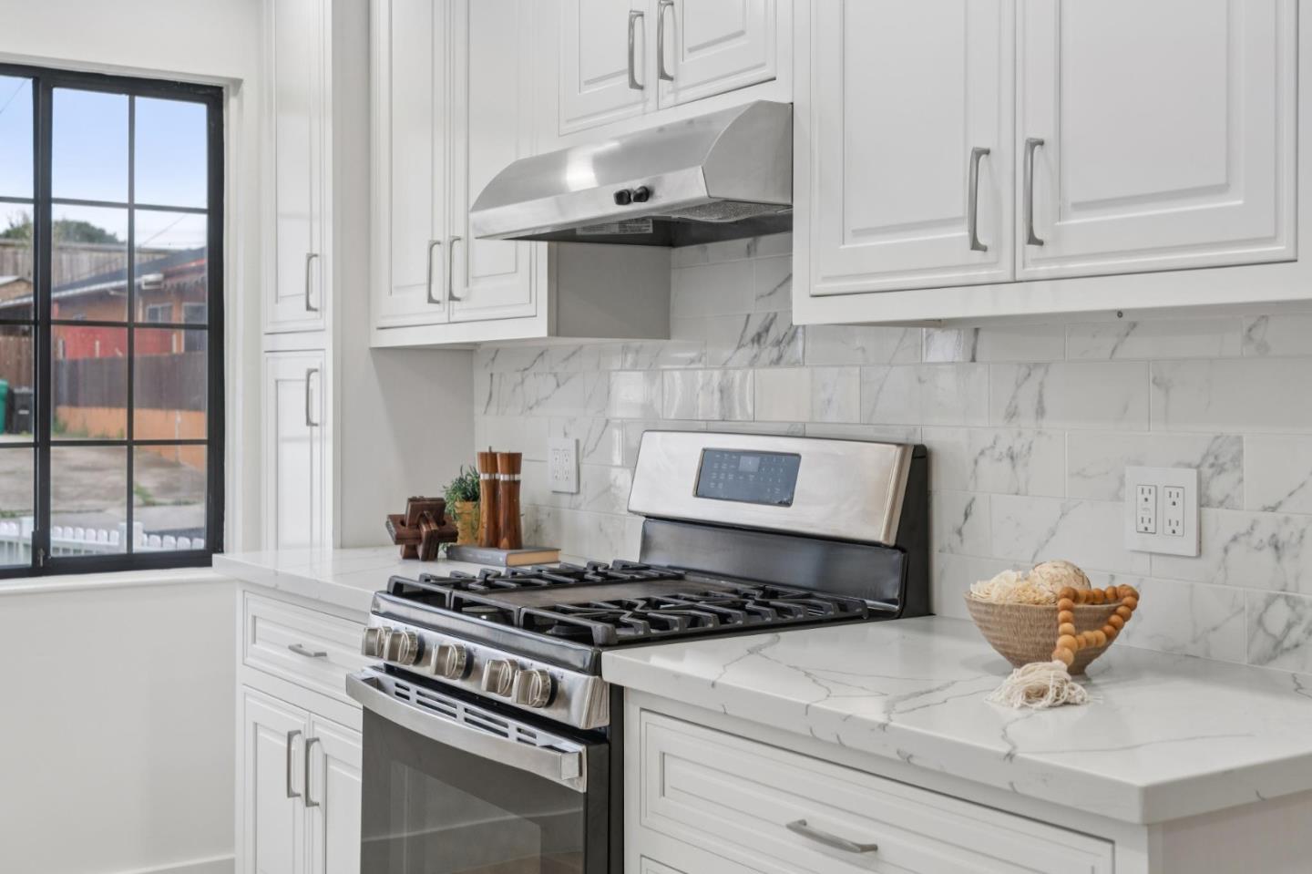 Detail Gallery Image 24 of 68 For 78 Nancy Dr, San Pablo,  CA 94806 - 4 Beds | 2 Baths