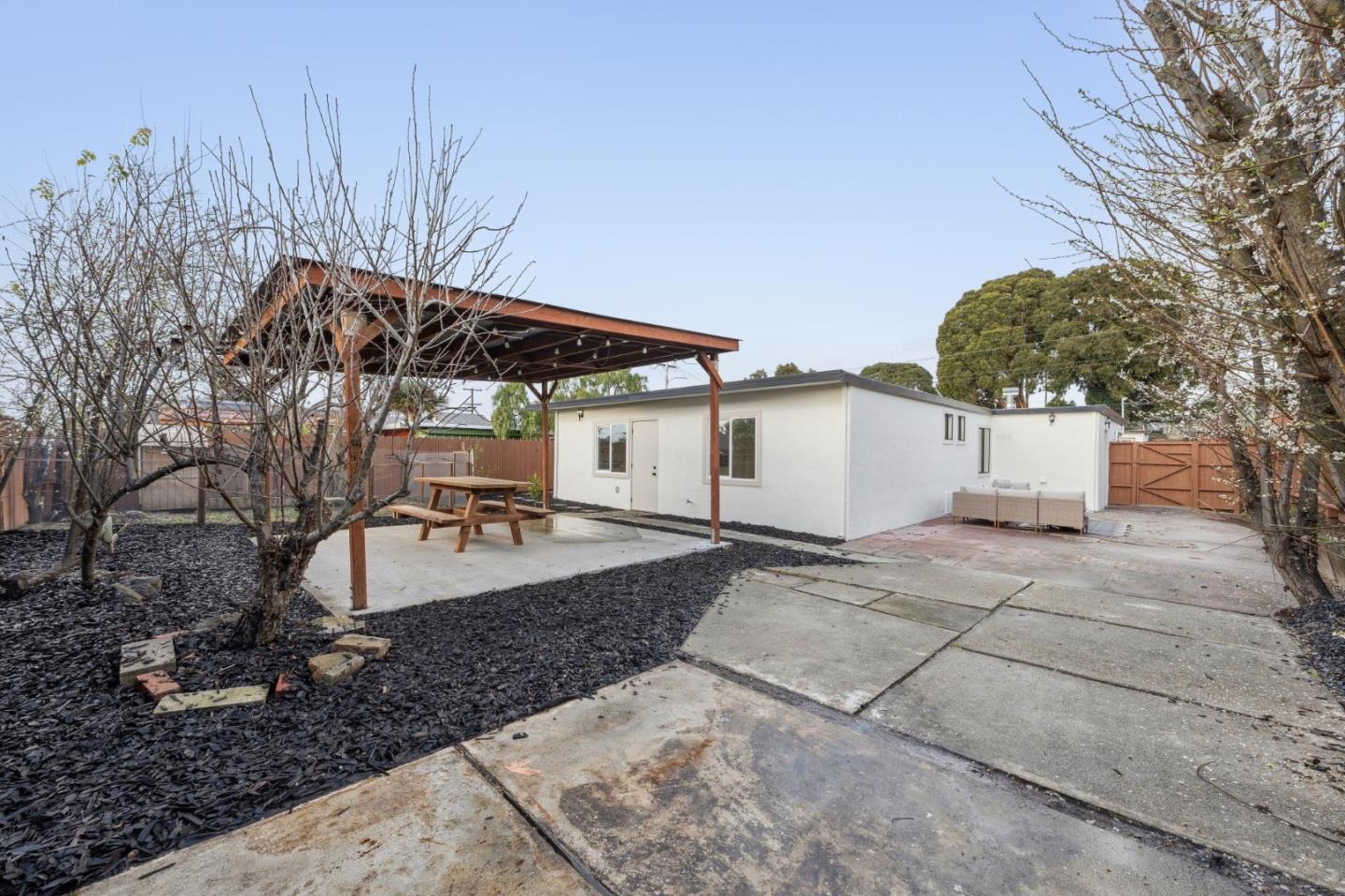 Detail Gallery Image 53 of 68 For 78 Nancy Dr, San Pablo,  CA 94806 - 4 Beds | 2 Baths