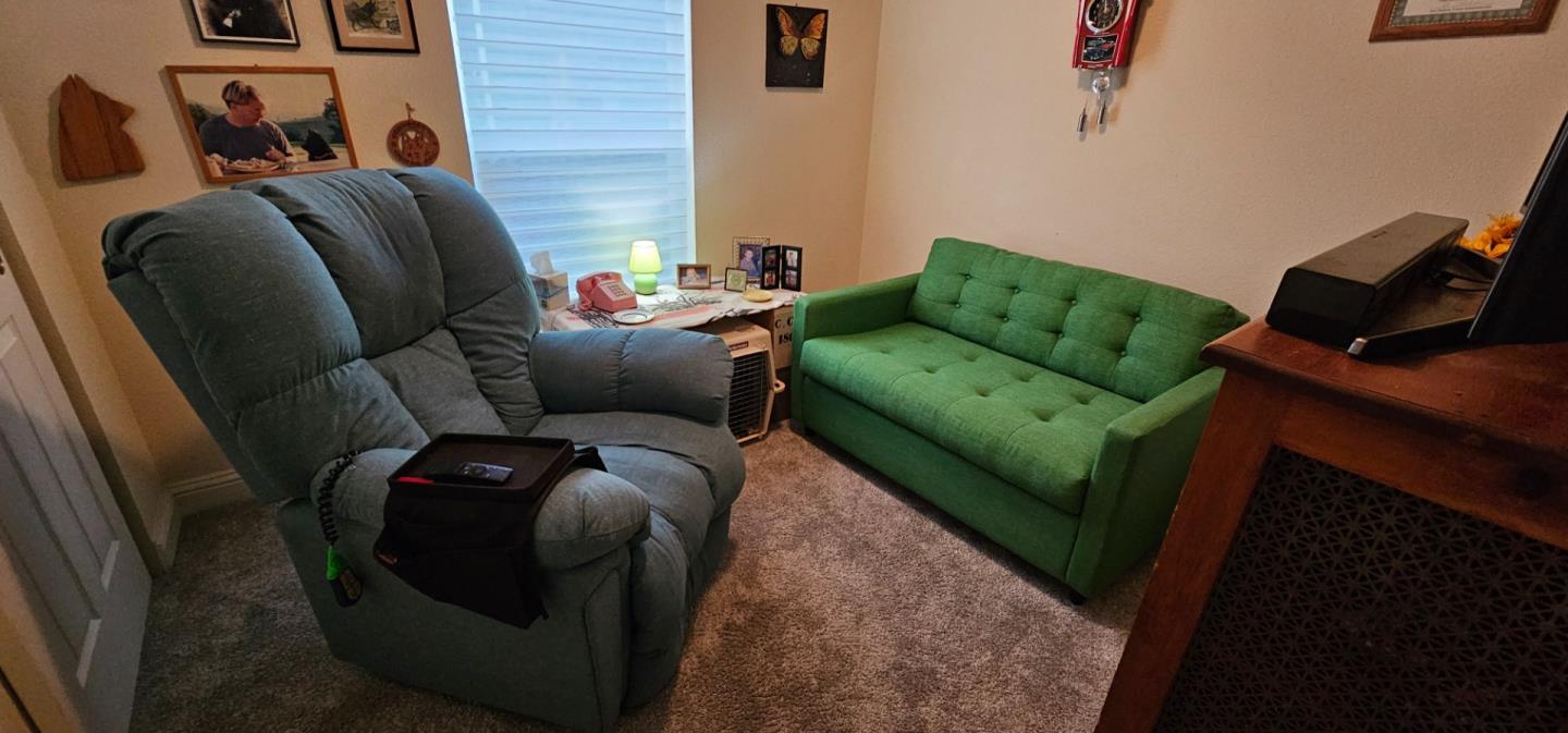 Detail Gallery Image 15 of 23 For 165 Blossom Hill Rd #145,  San Jose,  CA 95123 - 3 Beds | 2 Baths