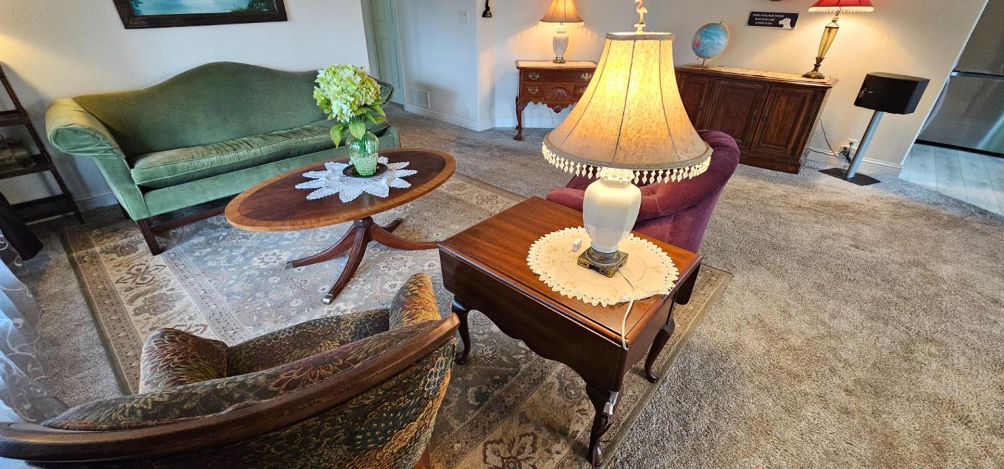 Detail Gallery Image 5 of 23 For 165 Blossom Hill Rd #145,  San Jose,  CA 95123 - 3 Beds | 2 Baths