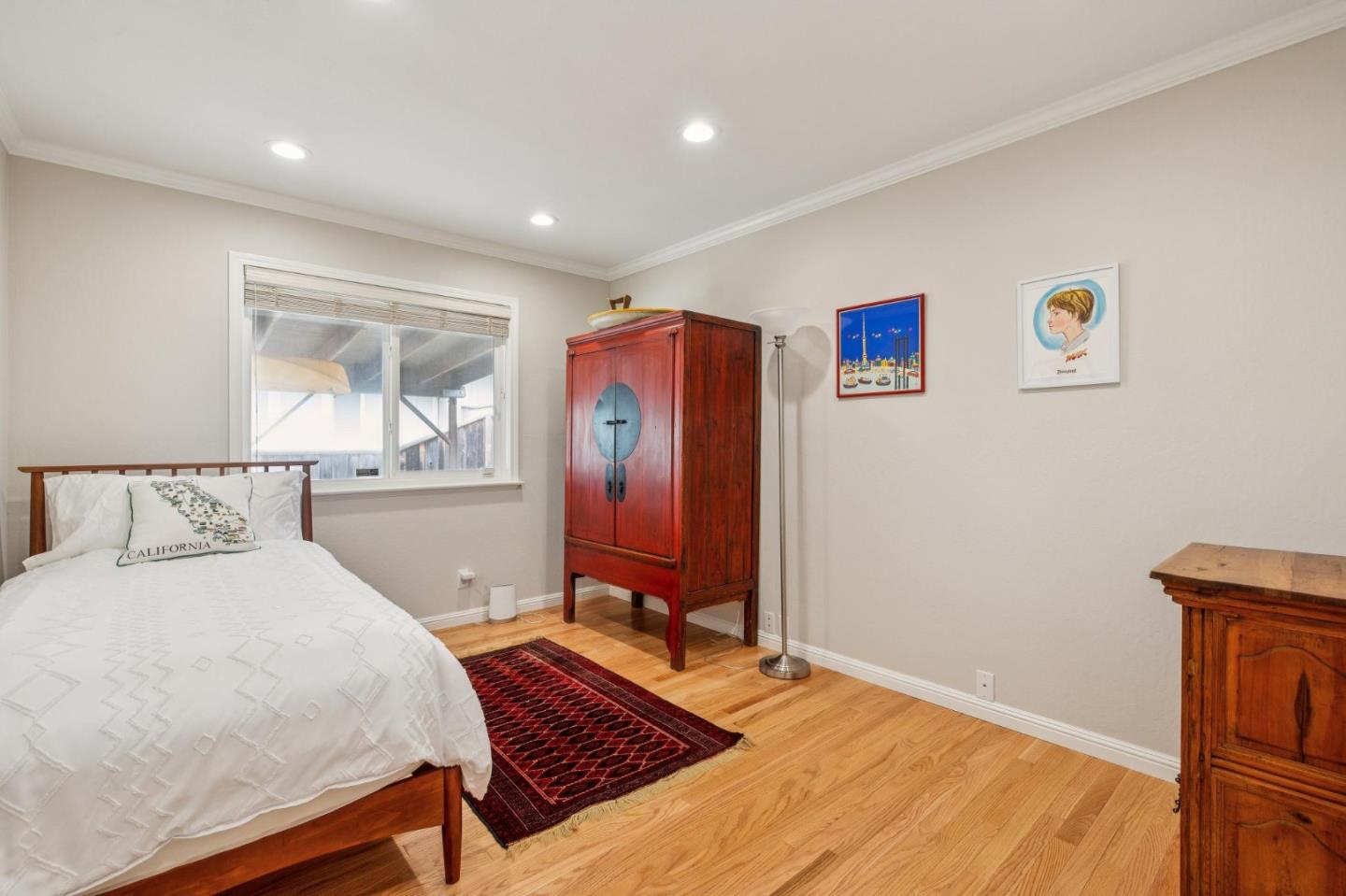 Detail Gallery Image 27 of 50 For 261 Coral Reef Ave, El Granada,  CA 94018 - 4 Beds | 2/1 Baths