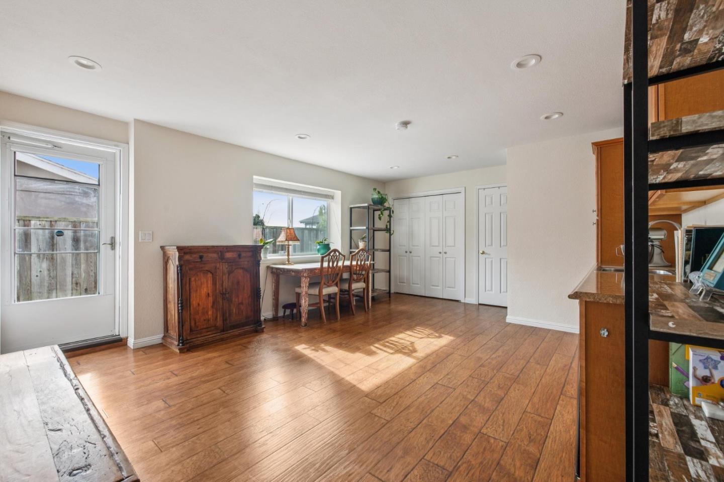 Detail Gallery Image 35 of 50 For 261 Coral Reef Ave, El Granada,  CA 94018 - 4 Beds | 2/1 Baths