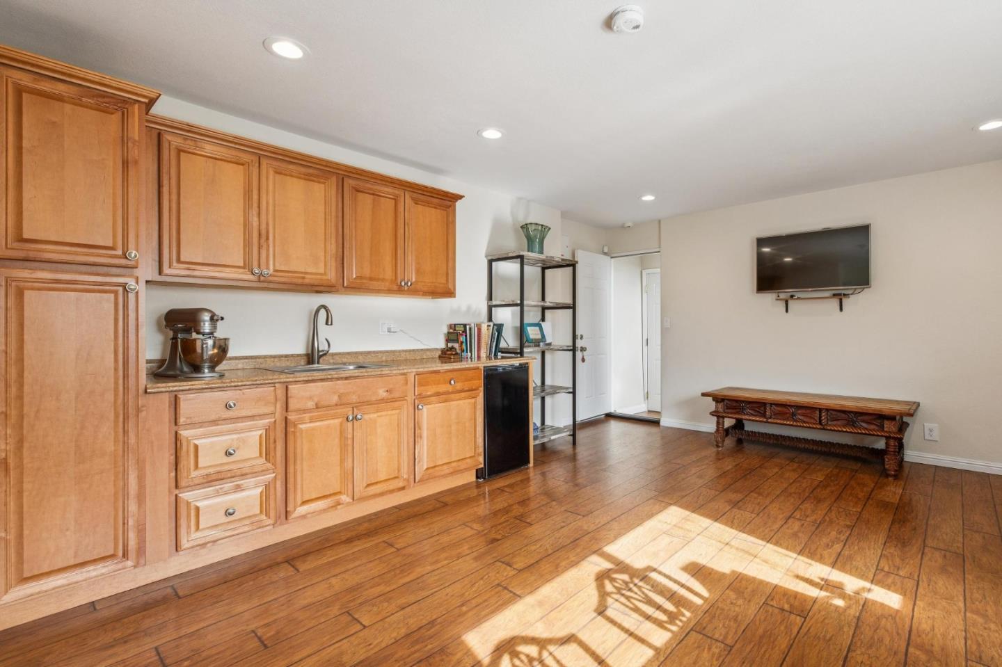 Detail Gallery Image 38 of 50 For 261 Coral Reef Ave, El Granada,  CA 94018 - 4 Beds | 2/1 Baths