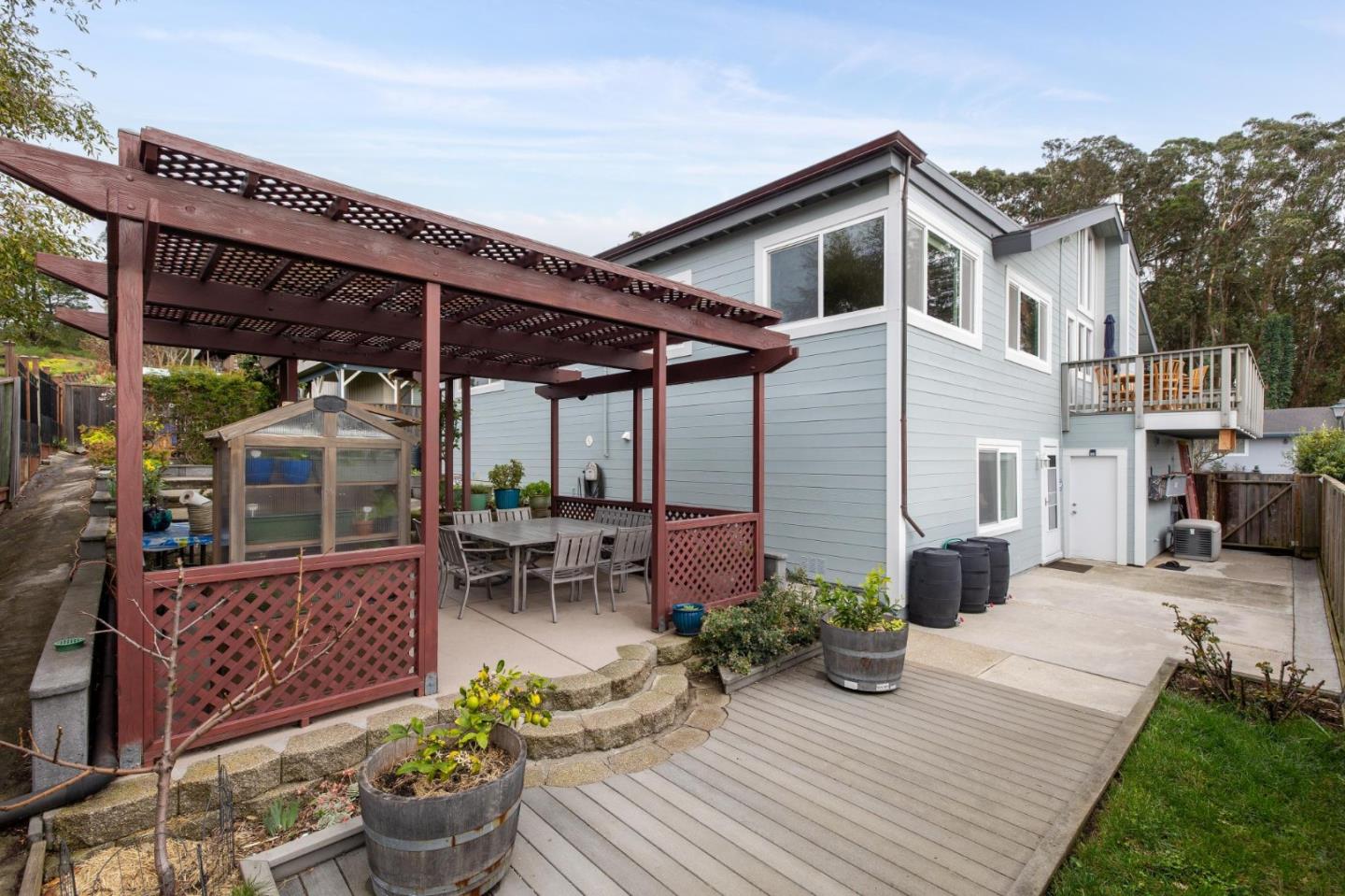 Detail Gallery Image 40 of 50 For 261 Coral Reef Ave, El Granada,  CA 94018 - 4 Beds | 2/1 Baths