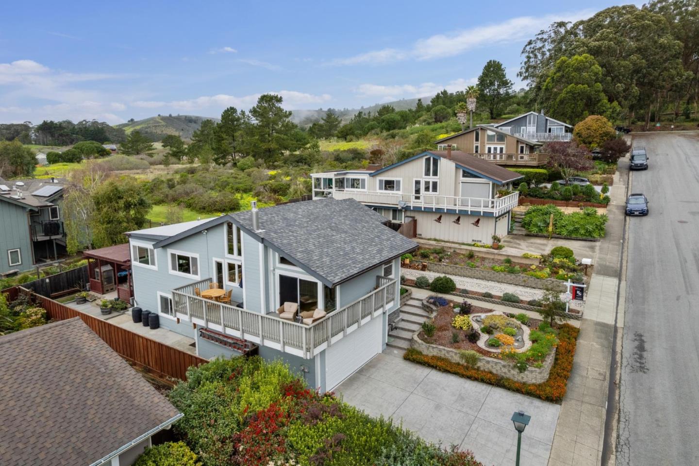 Detail Gallery Image 47 of 50 For 261 Coral Reef Ave, El Granada,  CA 94018 - 4 Beds | 2/1 Baths