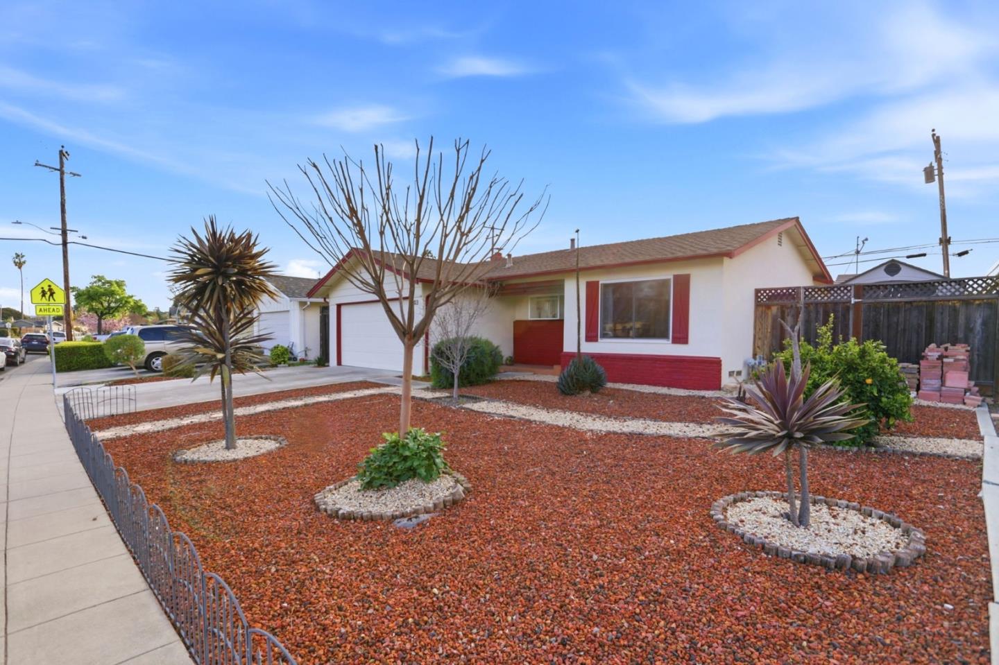 Detail Gallery Image 2 of 40 For 703 Laurie Ave, Santa Clara,  CA 95054 - 4 Beds | 2 Baths