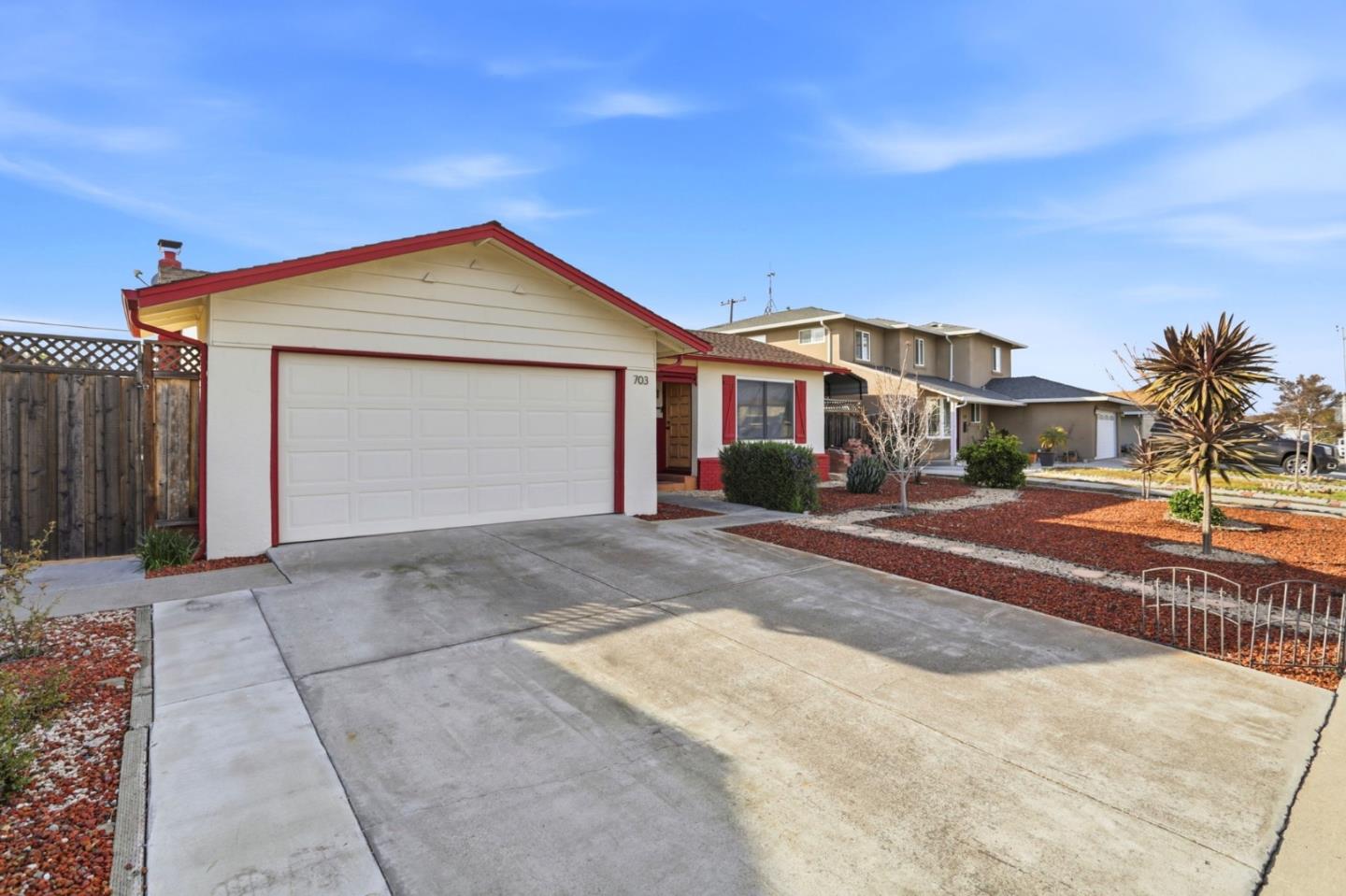 Detail Gallery Image 3 of 40 For 703 Laurie Ave, Santa Clara,  CA 95054 - 4 Beds | 2 Baths