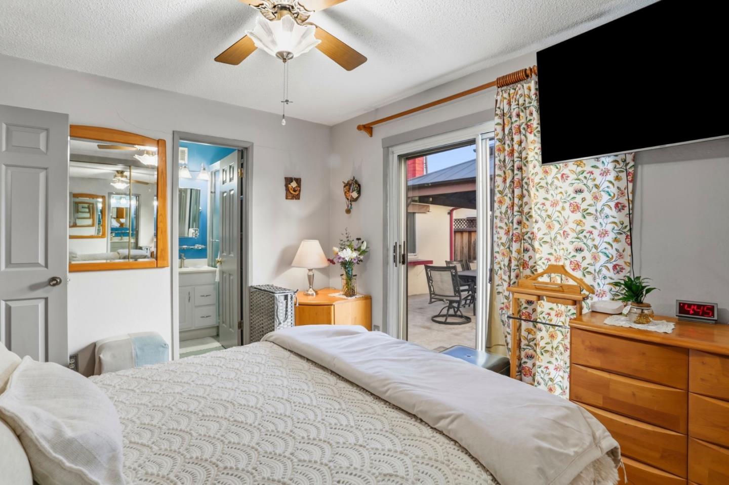 Detail Gallery Image 32 of 40 For 703 Laurie Ave, Santa Clara,  CA 95054 - 4 Beds | 2 Baths