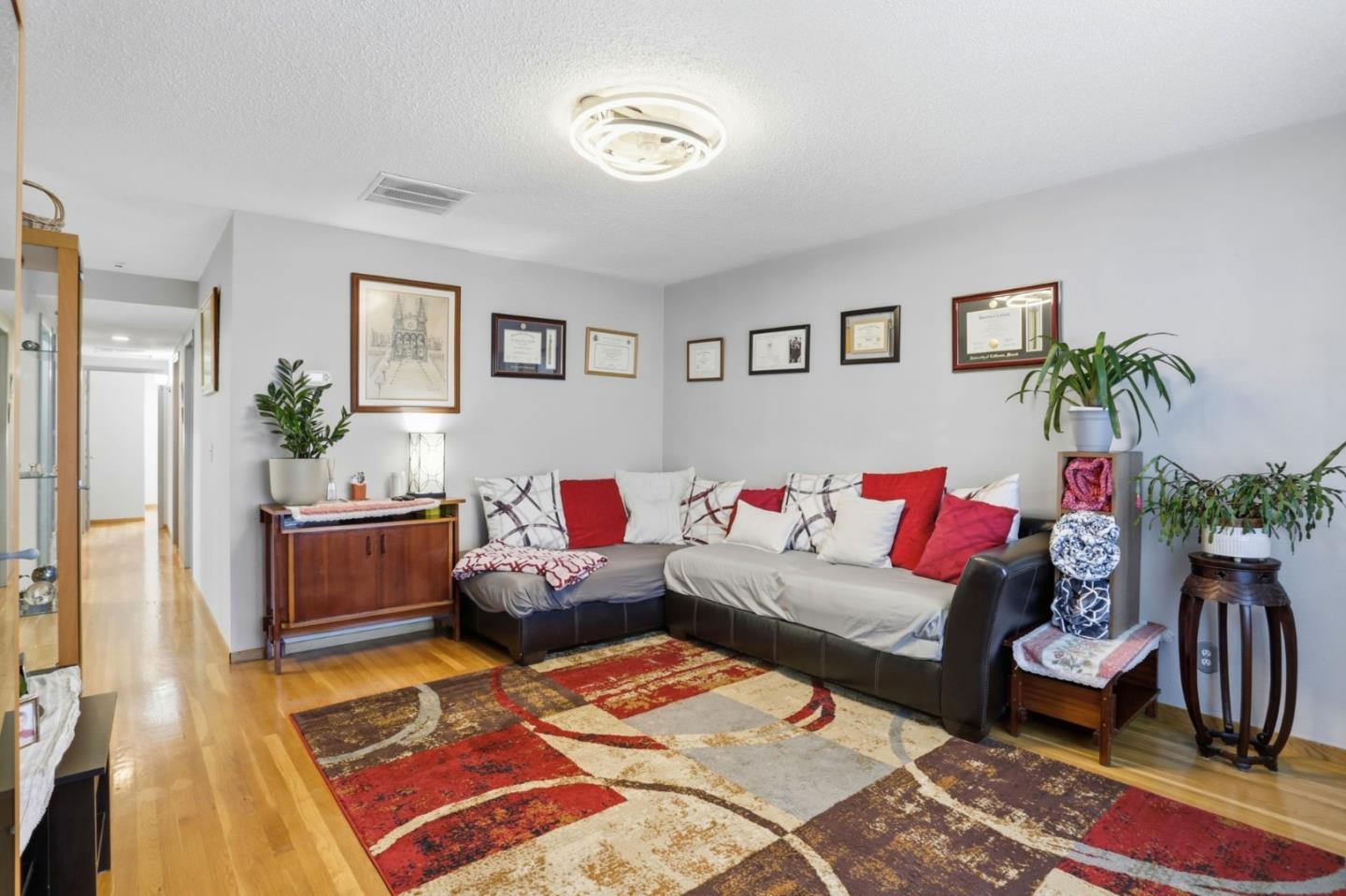 Detail Gallery Image 7 of 40 For 703 Laurie Ave, Santa Clara,  CA 95054 - 4 Beds | 2 Baths