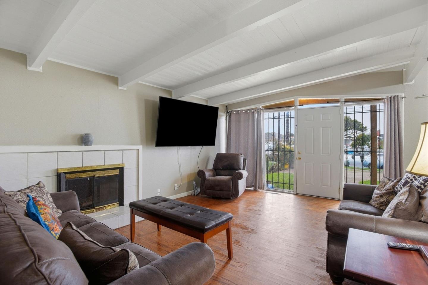 Detail Gallery Image 7 of 51 For 2548 Hazelwood Way, East Palo Alto,  CA 94303 - 4 Beds | 2 Baths